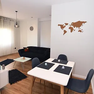 https://skanderbeg-square-central-apartment.hotels-in-tirana.com